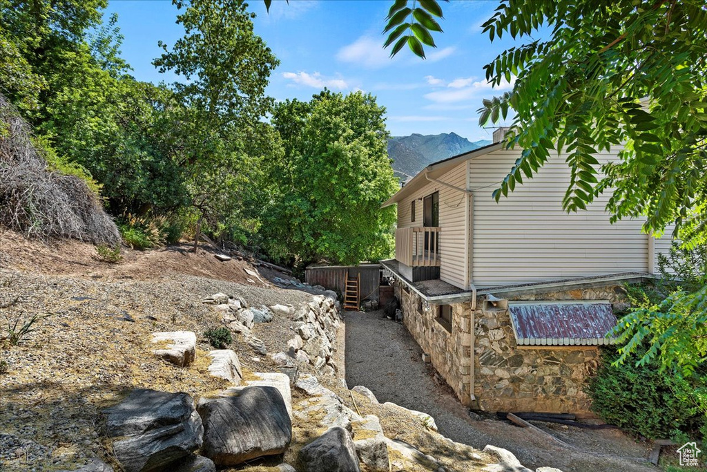 View of yard with a mountain view