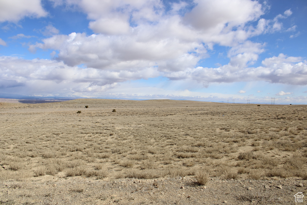 View of local wilderness featuring rural landscape