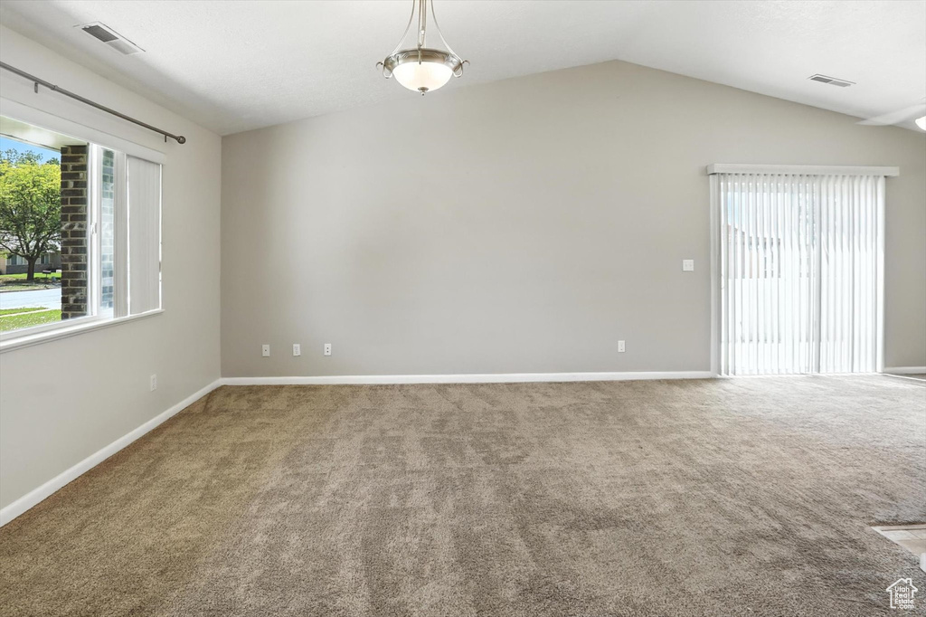 452 E 875 N Ogden, UT 84404
