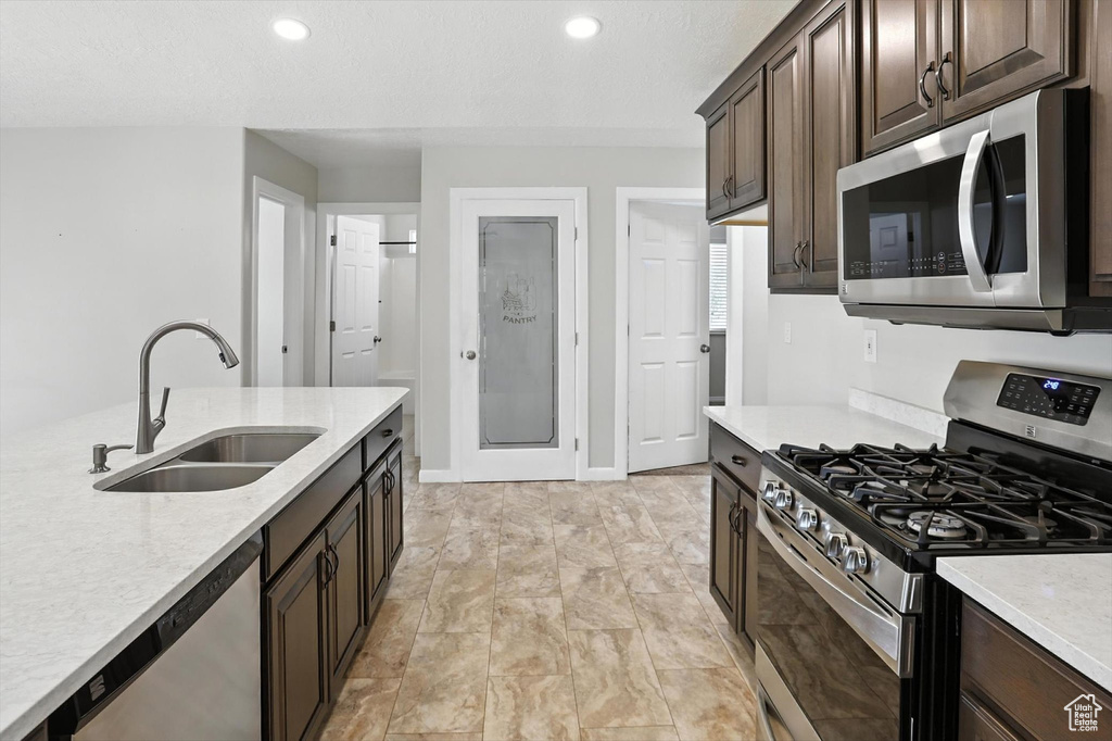 452 E 875 N Ogden, UT 84404