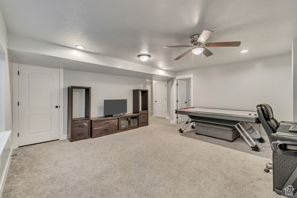 Rec room with carpet floors, ceiling fan, and recessed lighting