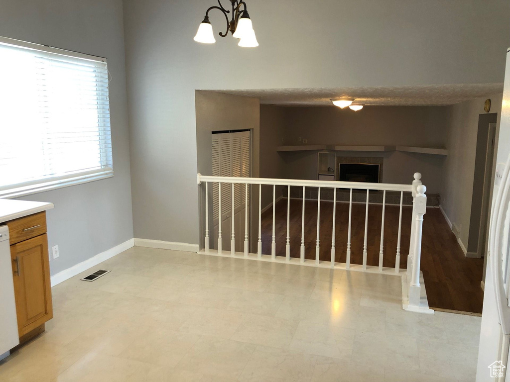 9012 S NORTHFORTY RD Sandy, UT 84093