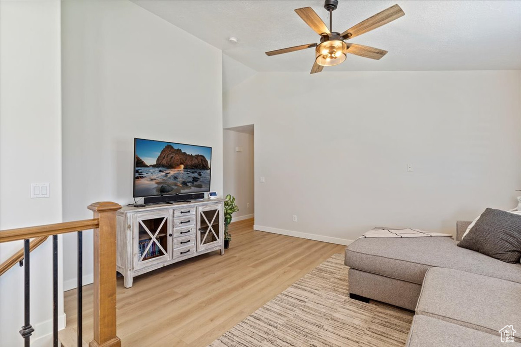 2876 S 1200 W Syracuse, UT 84075