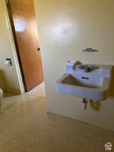 80 E 2 N Paris, ID 83261
