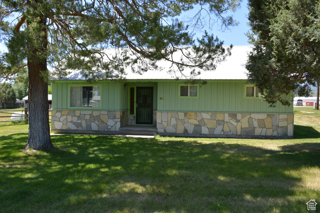 80 E 2 N Paris, ID 83261