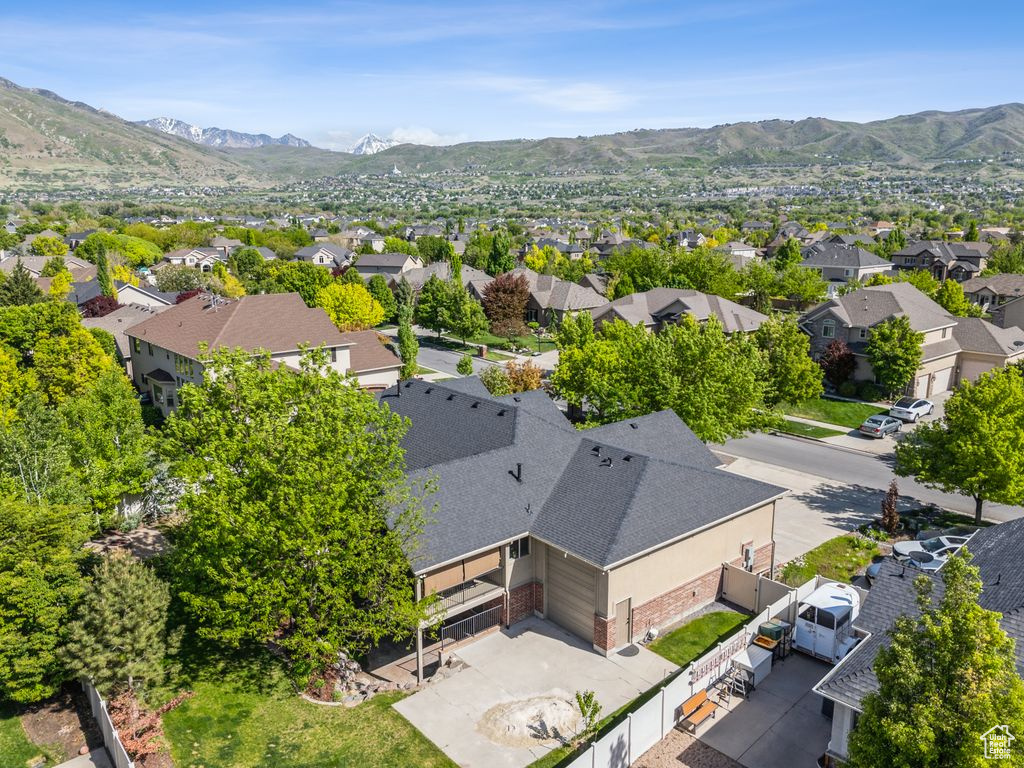 Aerial perspective of suburban area with mountains