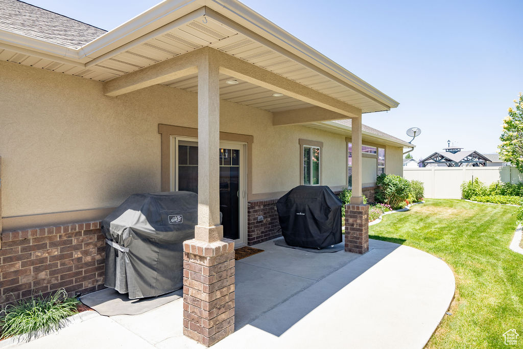 View of patio / terrace with grilling area