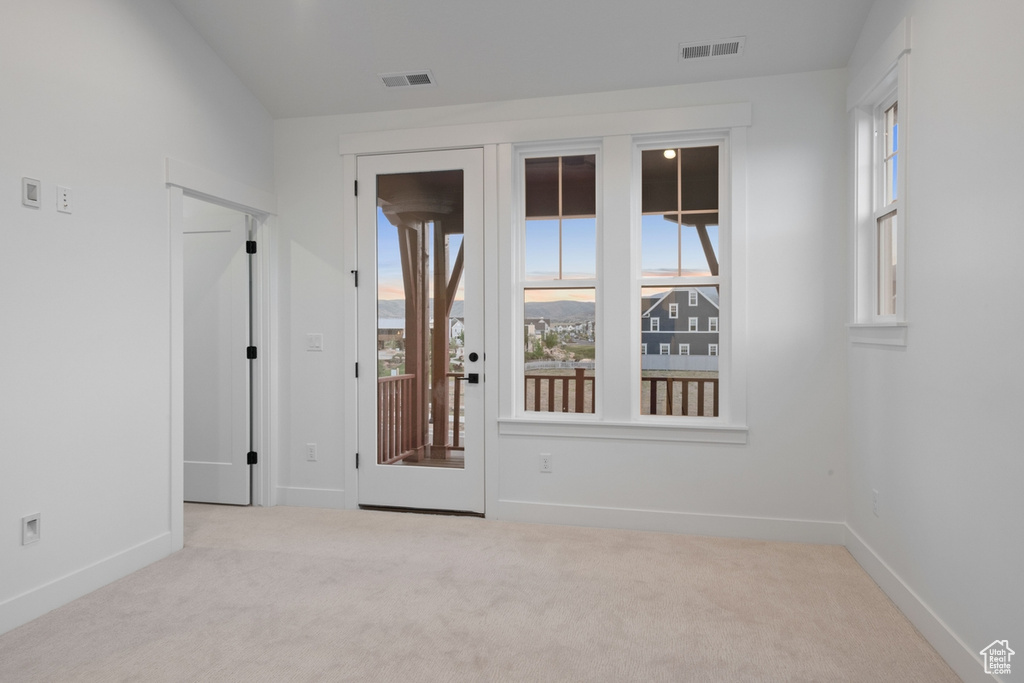 6658 W DOCKSIDER DR South Jordan, UT 84009