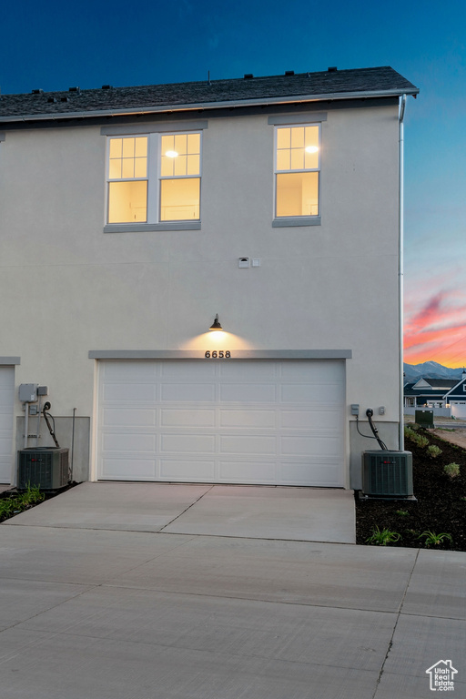 6658 W DOCKSIDER DR South Jordan, UT 84009
