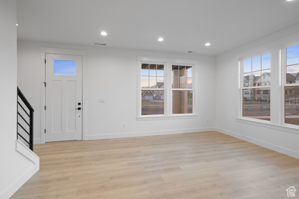 6658 W DOCKSIDER DR South Jordan, UT 84009