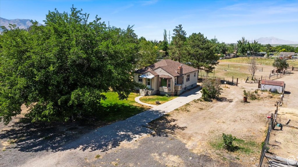 View from above of property featuring a mountainous background