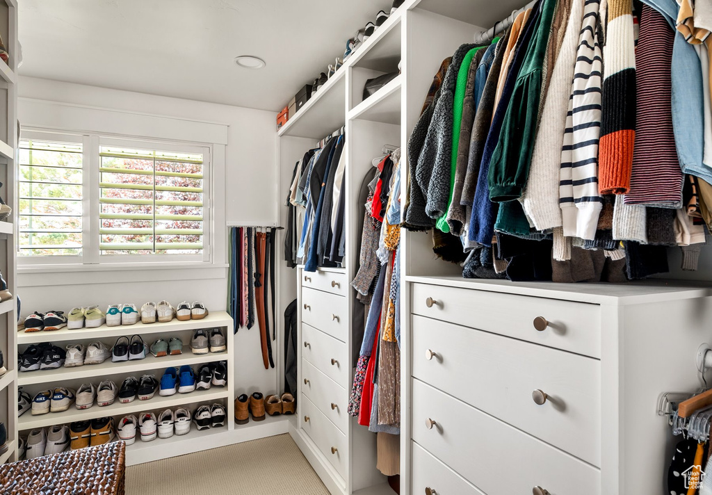View of walk in closet