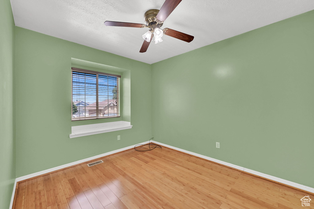 4188 S 2725 W Roy, UT 84067