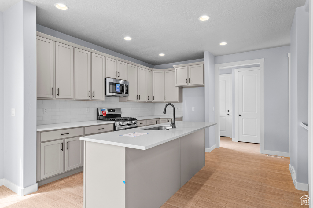 Photo 10 for MLS #2093425 at 7046 W Swansea Dr
