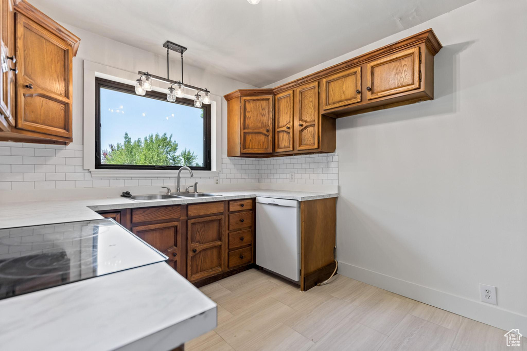 680 E 2800 N North Ogden, UT 84414