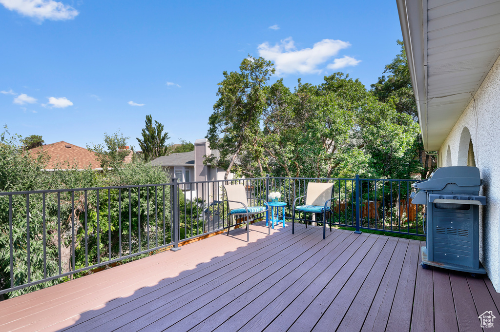 Deck featuring grilling area