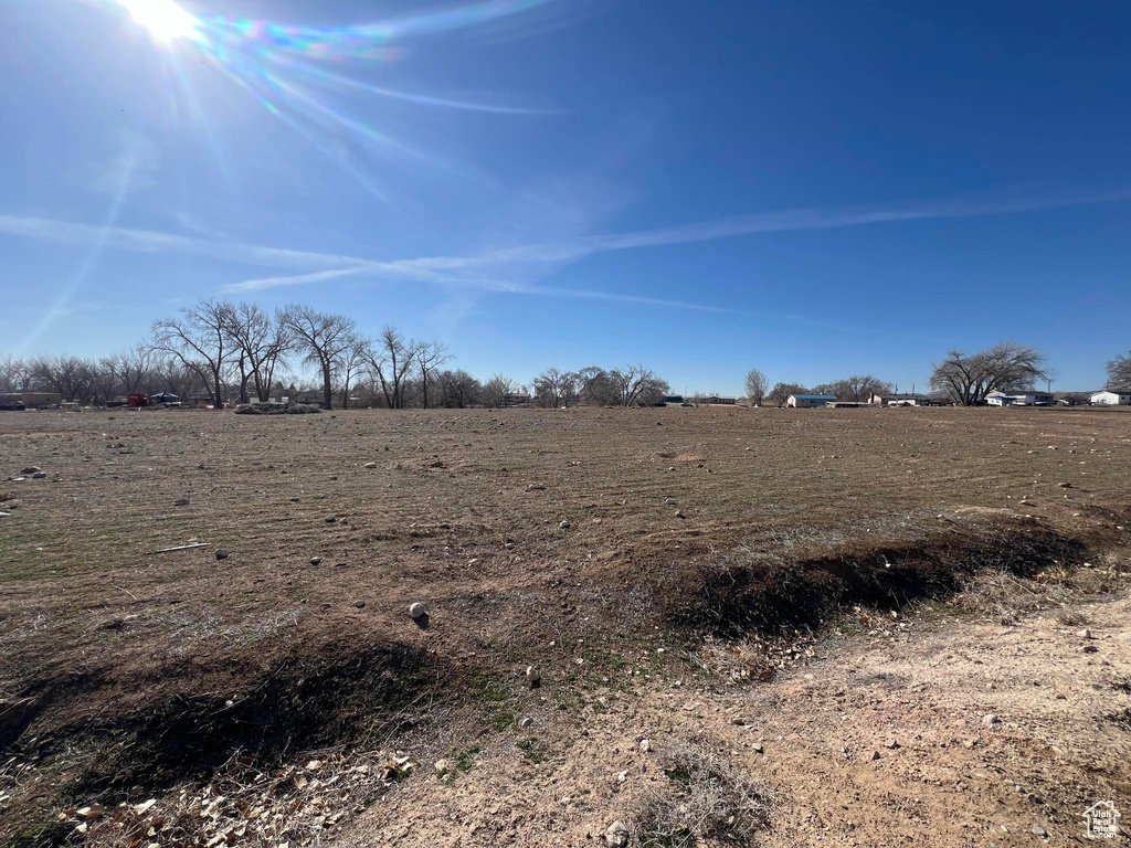 View of local wilderness with rural landscape