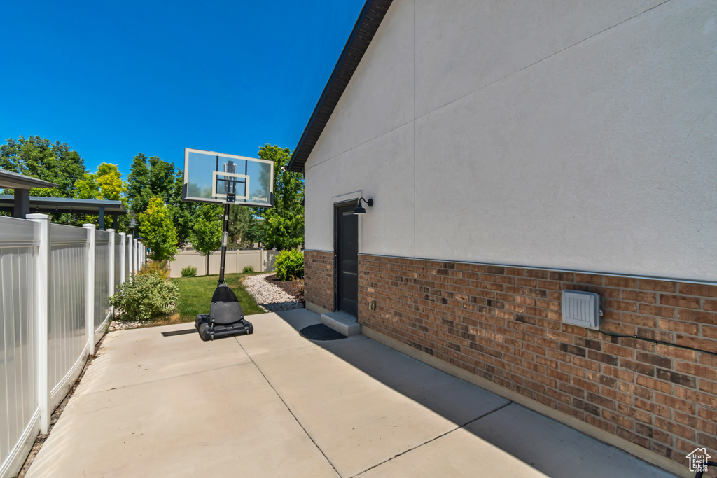 992 W EMILY FRANCIS CIR South Jordan, UT 84095