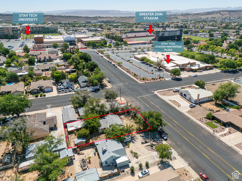 View of property location featuring property parcel outlined and mountains