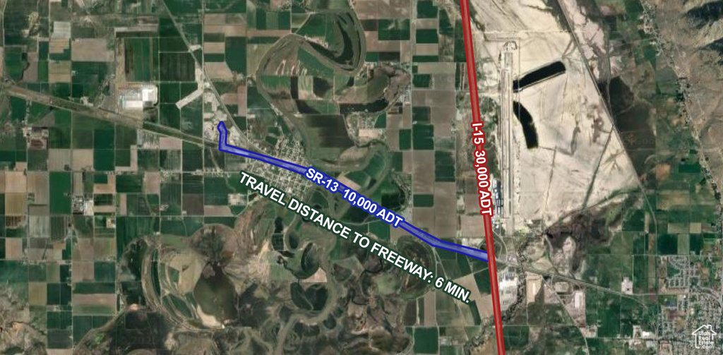 Aerial view of property's location featuring property parcel outlined