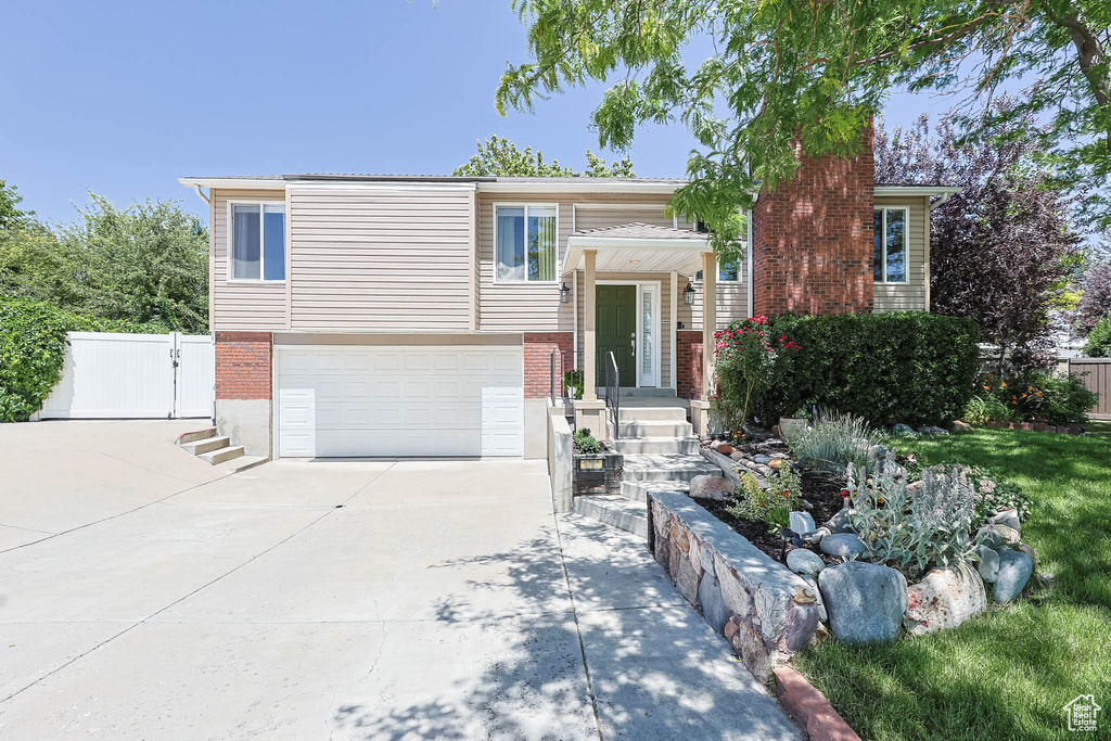 6764 S 1600 W West Jordan, UT 84084