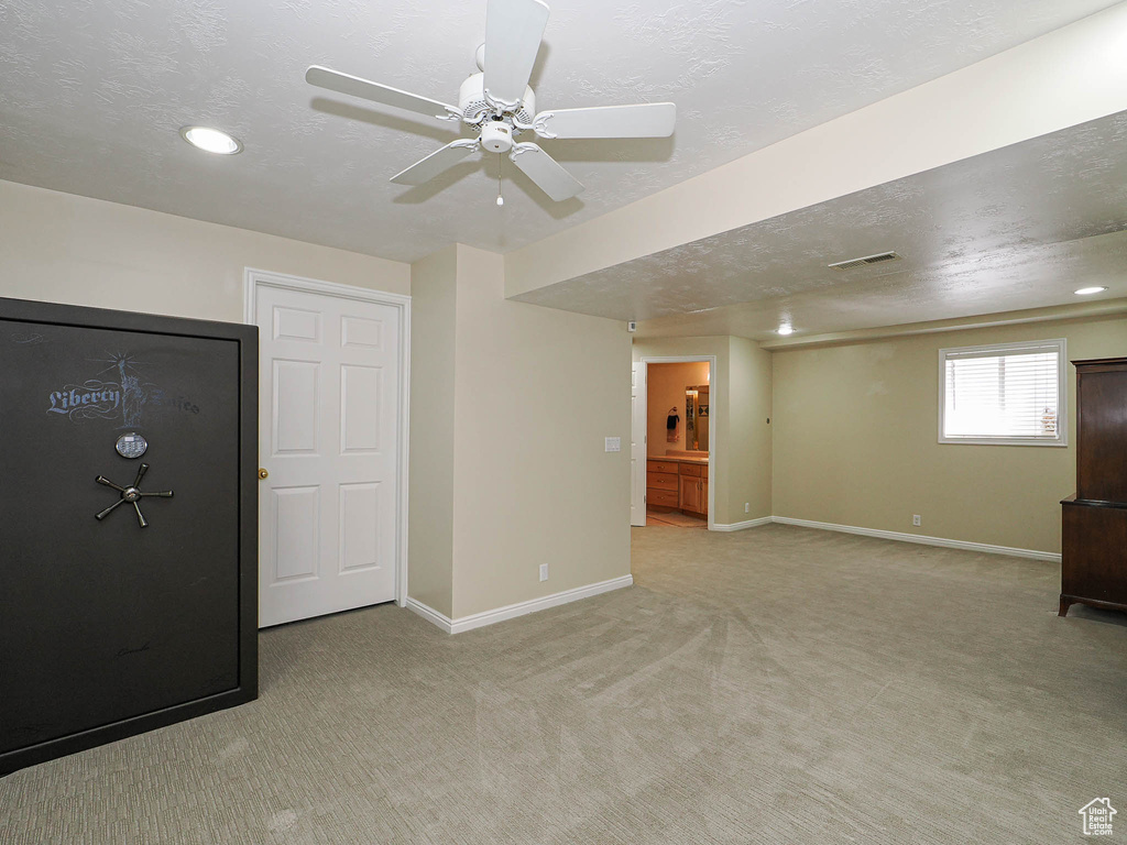 10259 S 2460 E Sandy, UT 84092