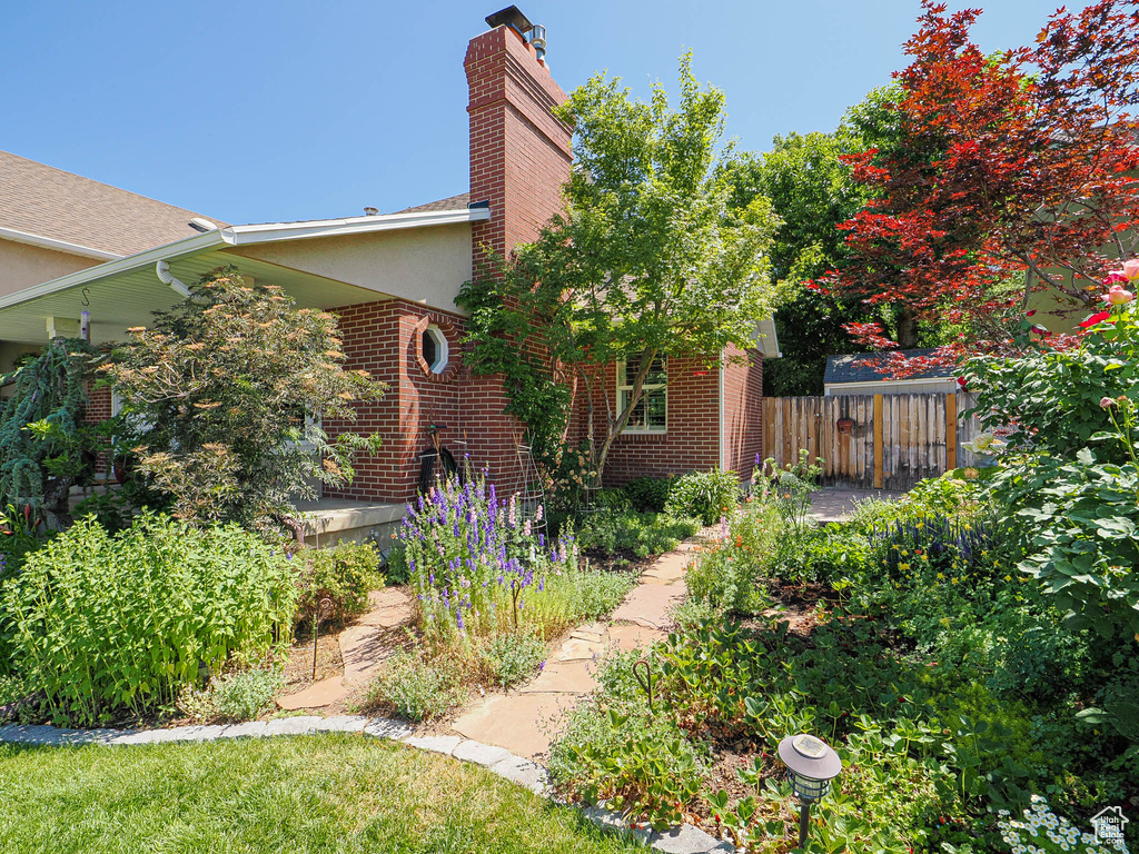 10259 S 2460 E Sandy, UT 84092