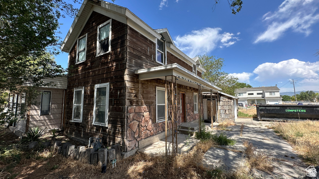 View of side of property