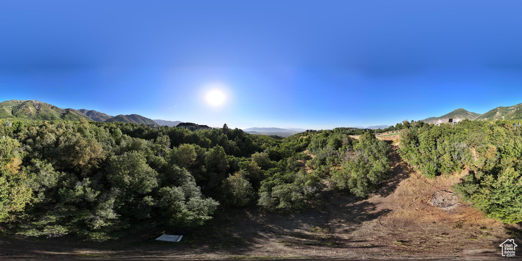 View of mountain feature