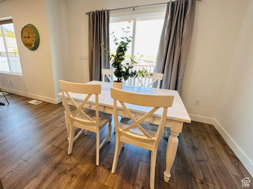 Photo 12 for MLS #2093563 at 2944 W Ezra Dr