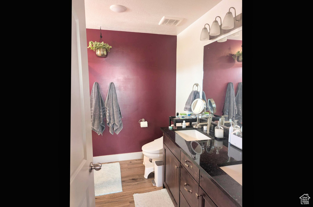 1991 REDTAIL CIR Wellsville, UT 84339