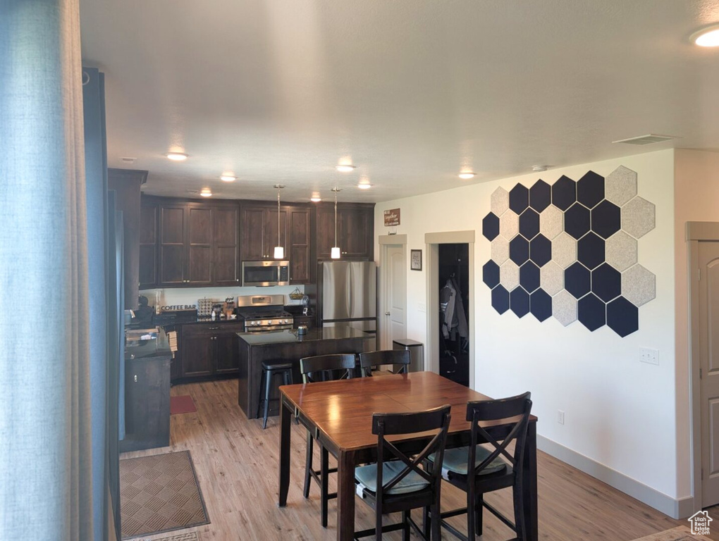 1991 REDTAIL CIR Wellsville, UT 84339