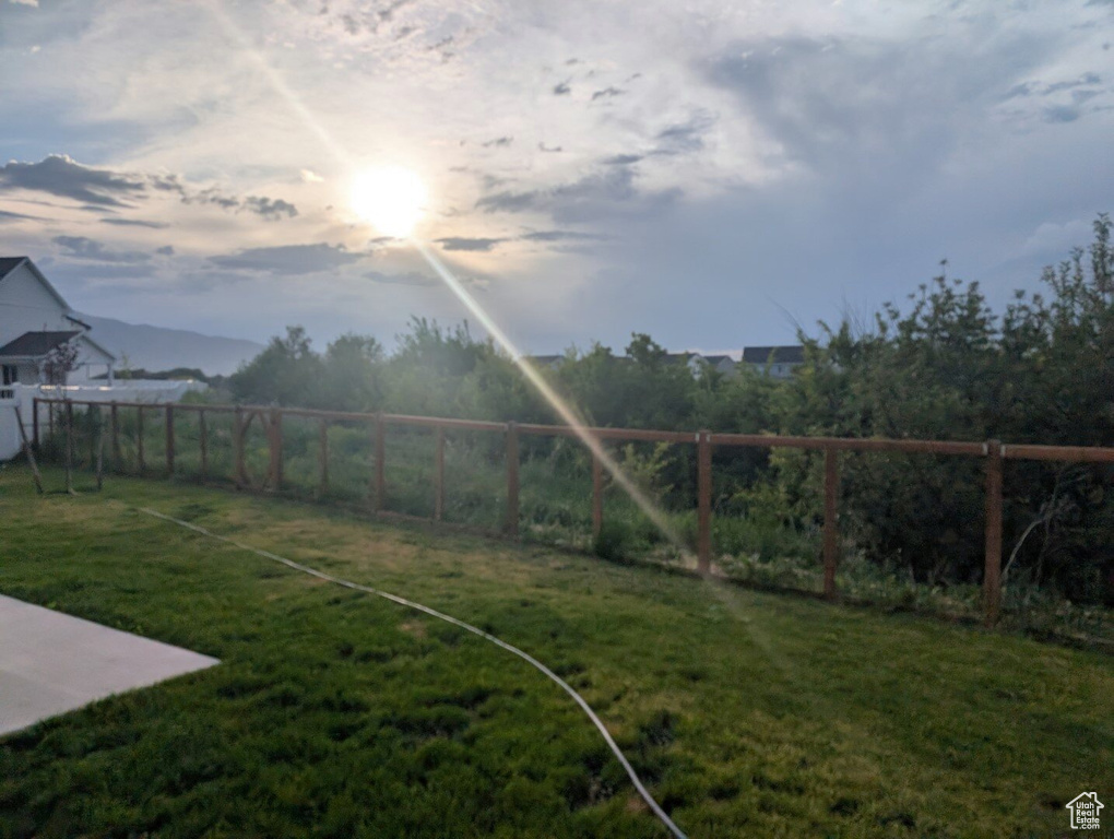 1991 REDTAIL CIR Wellsville, UT 84339