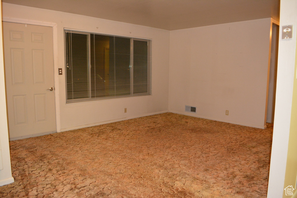 3366 S HOGAN ST West Valley City, UT 84119