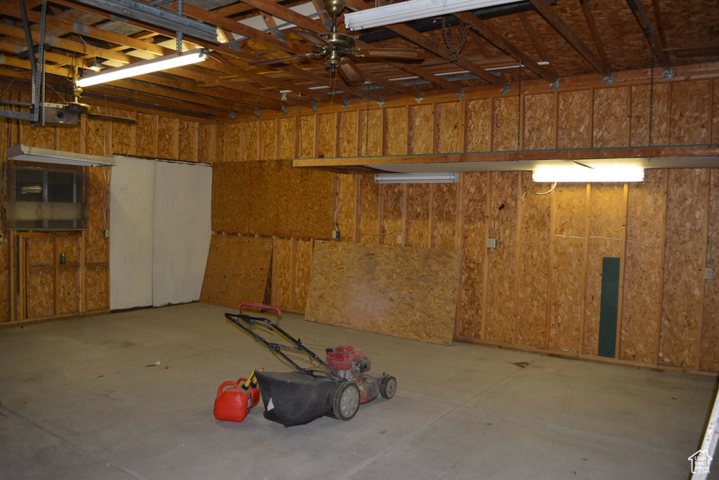 3366 S HOGAN ST West Valley City, UT 84119