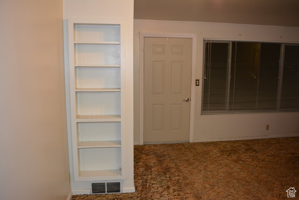 3366 S HOGAN ST West Valley City, UT 84119