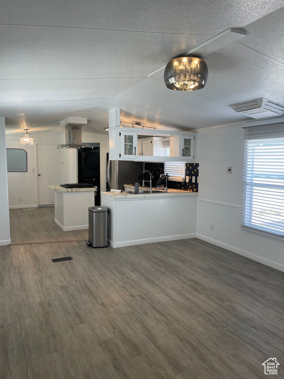 Photo 4 for MLS #2093601 at 8502 S Solar Way