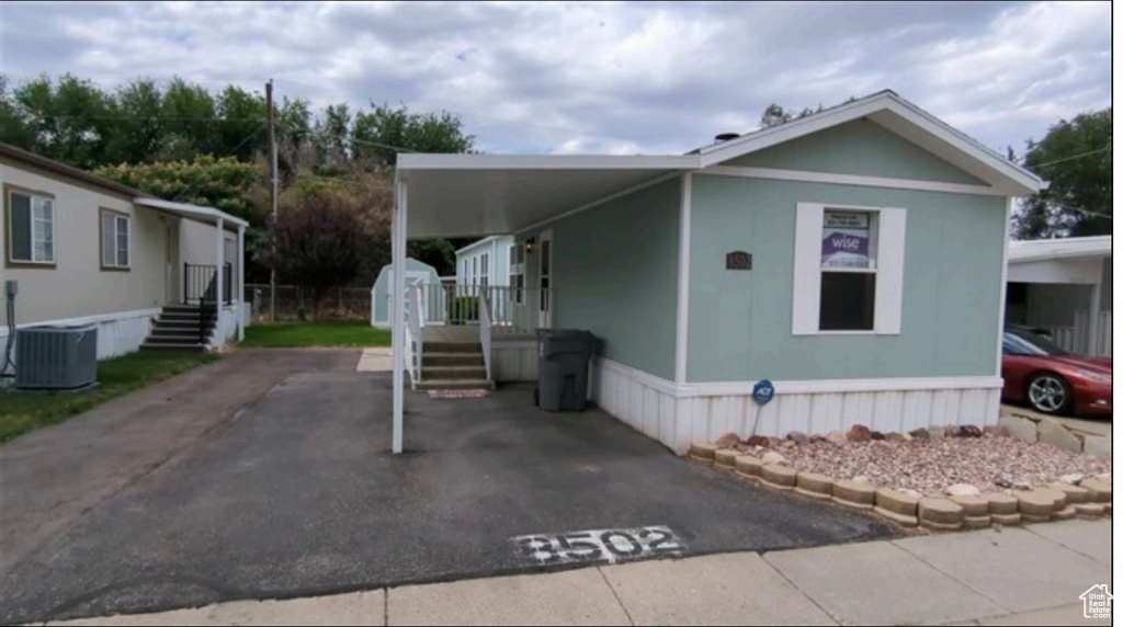 Photo 2 for MLS #2093601 at 8502 S Solar Way
