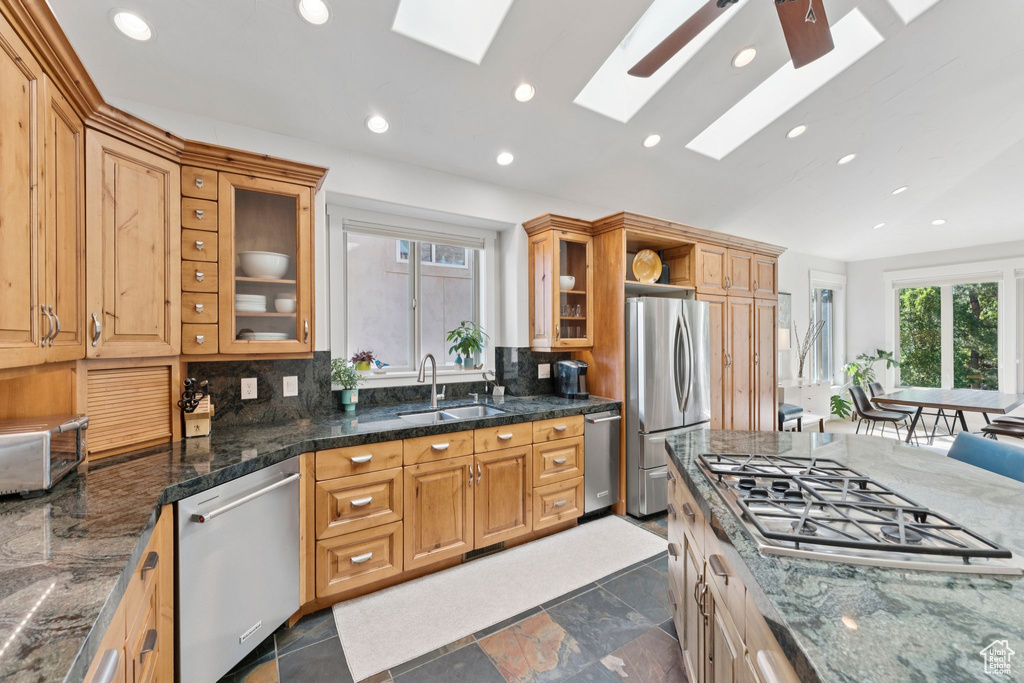 3231 E LANTERN HILL CT Cottonwood Heights, UT 84093