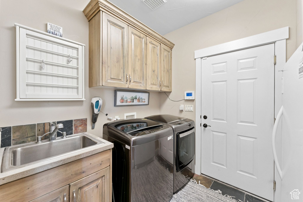 3231 E LANTERN HILL CT Cottonwood Heights, UT 84093