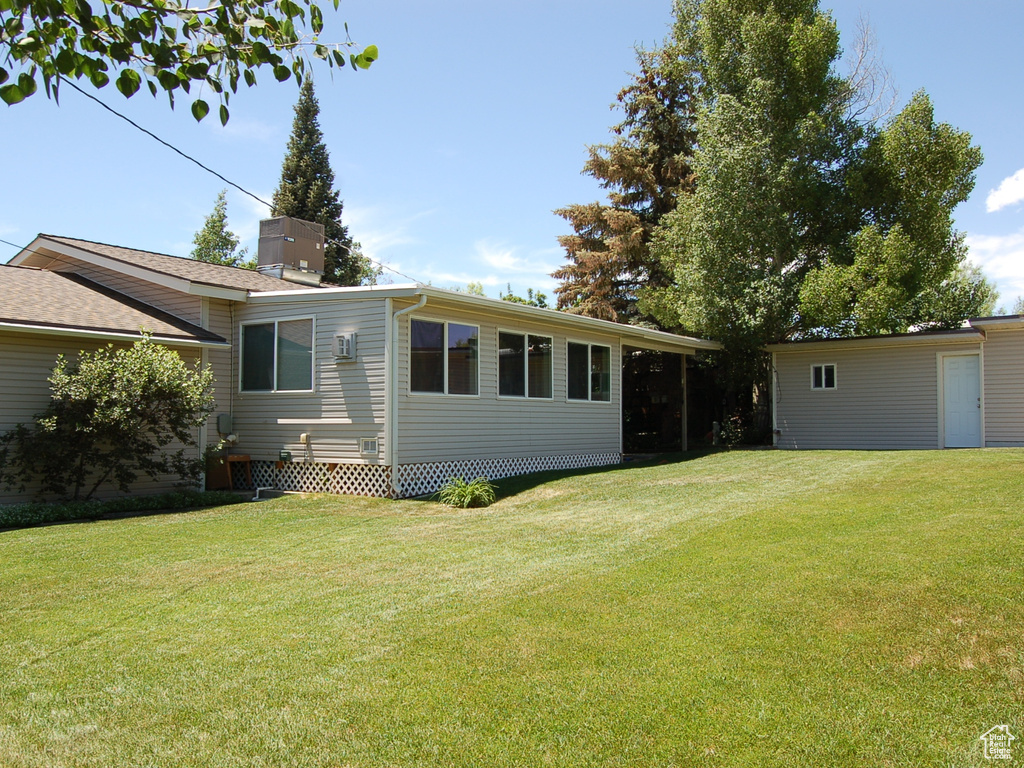 498 W WEBER RD Oakley, UT 84055