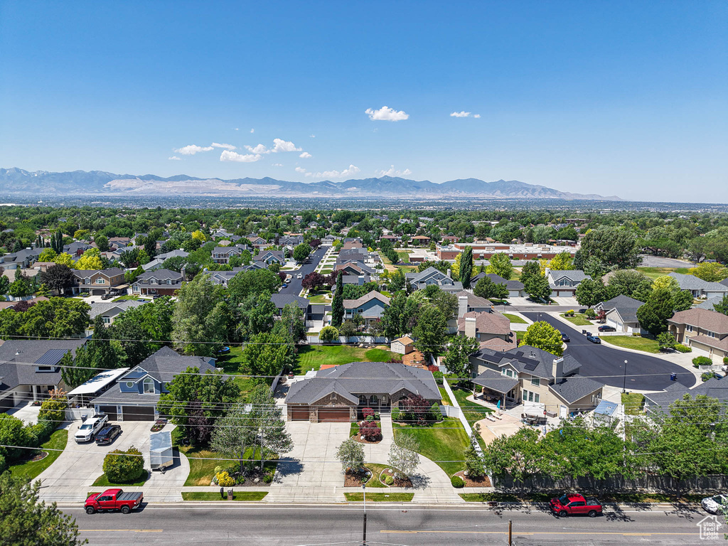 Aerial perspective of suburban area with mountains