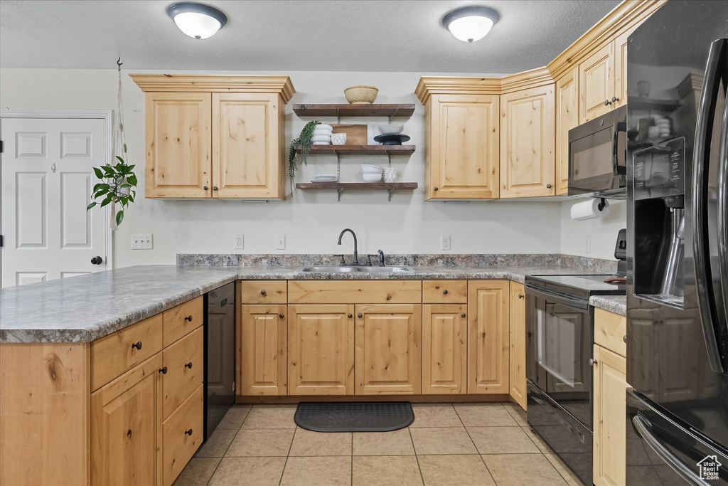 Photo 5 for MLS #2093642 at 496 S 3rd