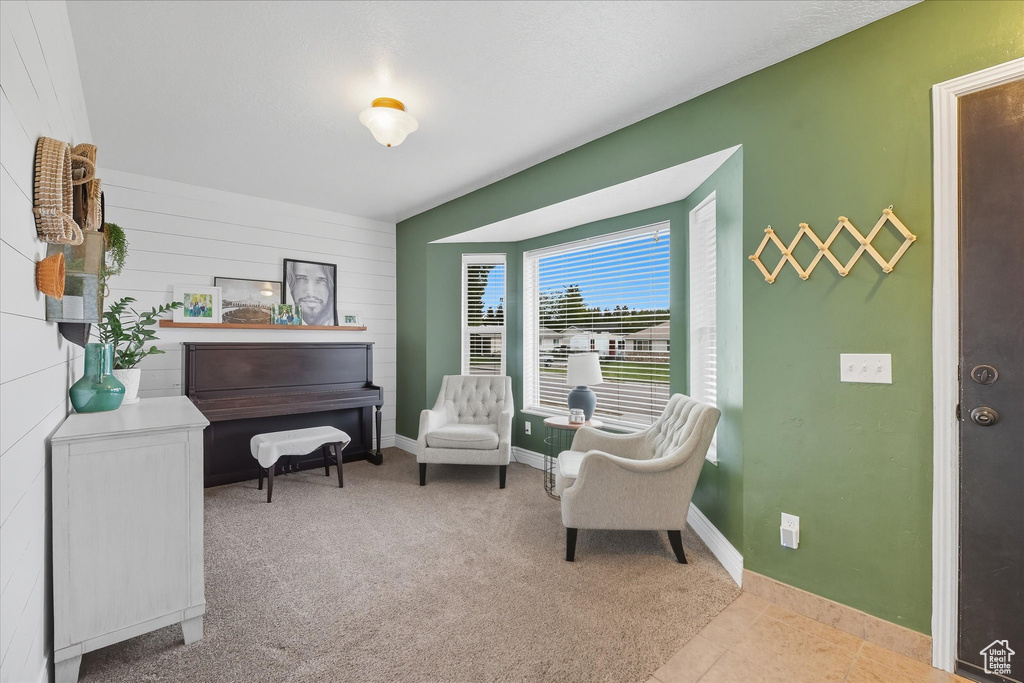 Photo 3 for MLS #2093642 at 496 S 3rd