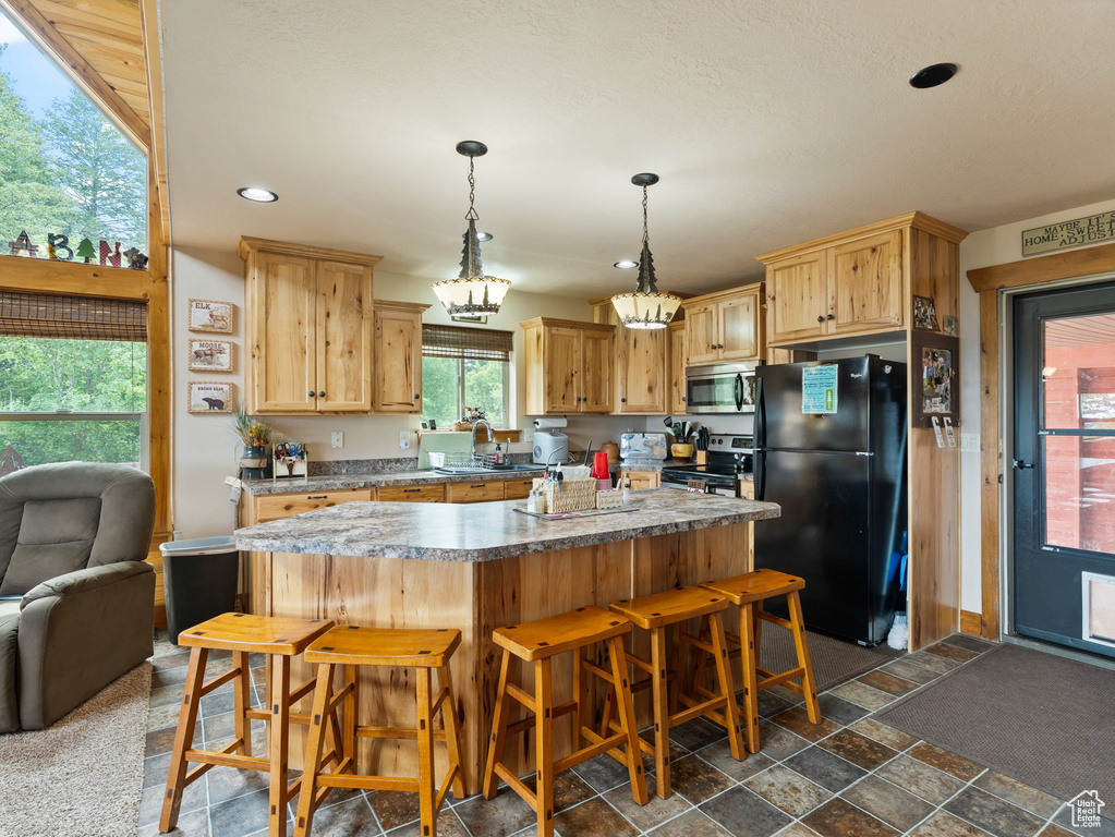 9070 COUGAR RD Lava Hot Springs, ID 83246