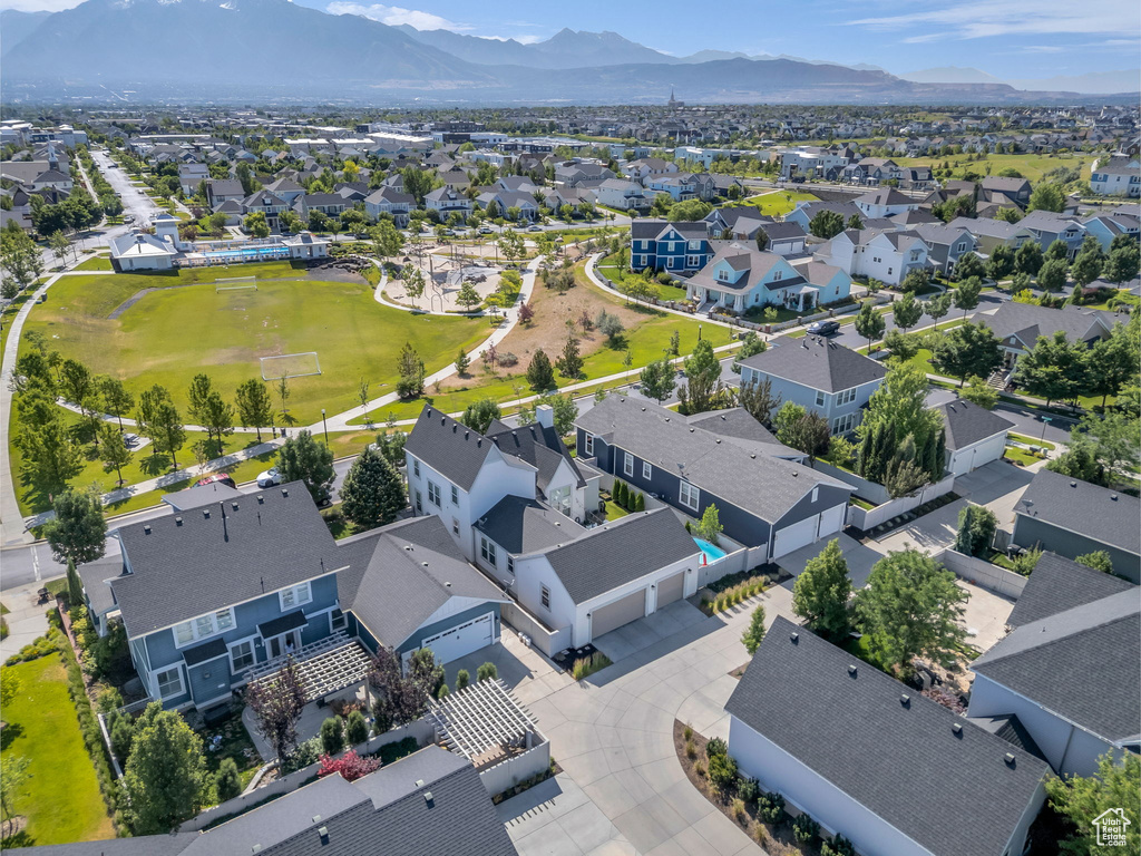 10298 S OTTER TRAIL DR South Jordan, UT 84095