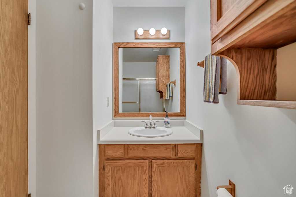7305 S AUTUMN MEADOW CIR West Jordan, UT 84084
