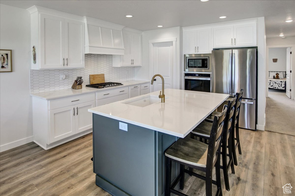 2106 W 2000 N Farr West, UT 84404