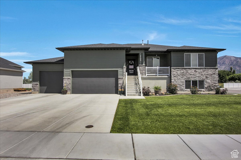 2106 W 2000 N Farr West, UT 84404