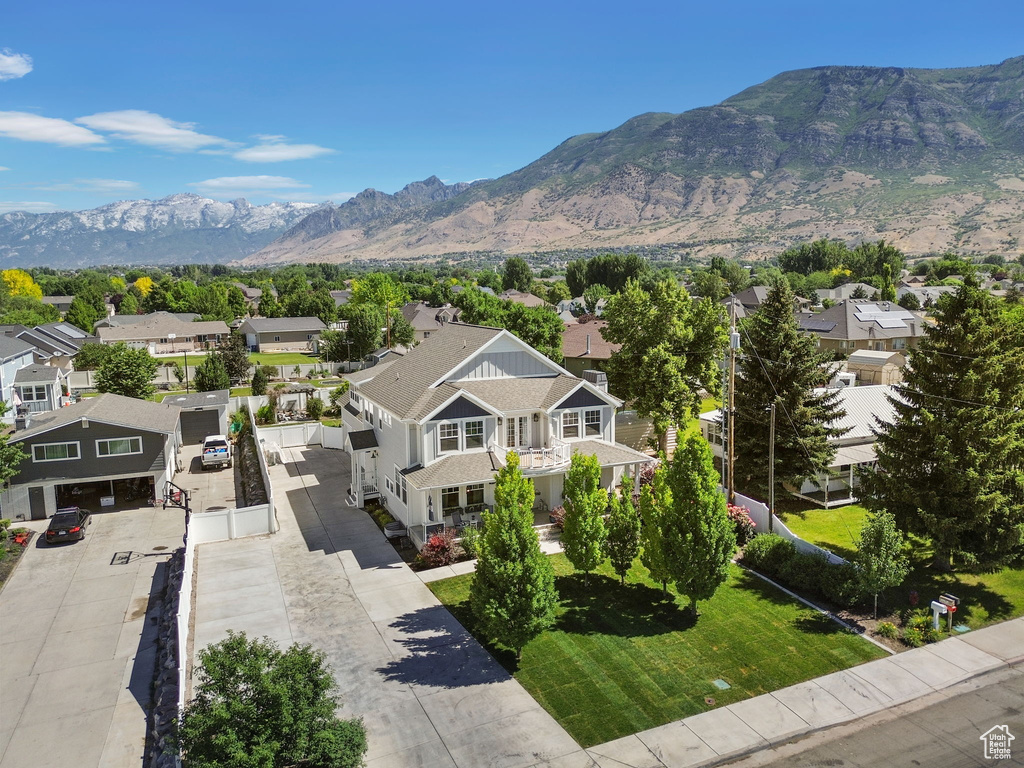View of mountain background with nearby suburban area